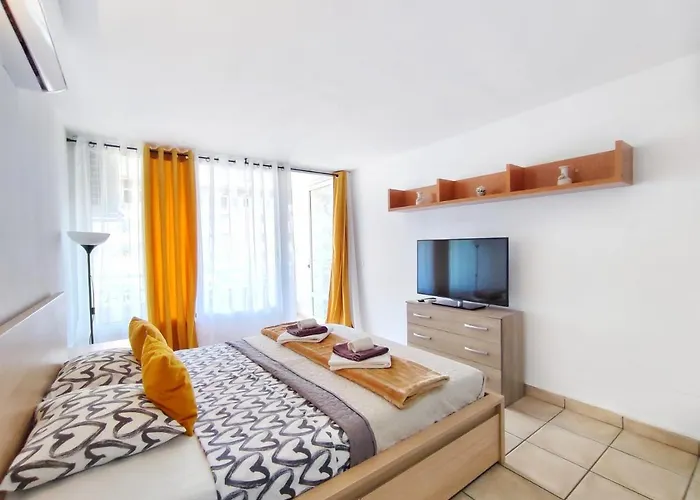 Chill Out Borinquen Playa de las Americas (Tenerife)